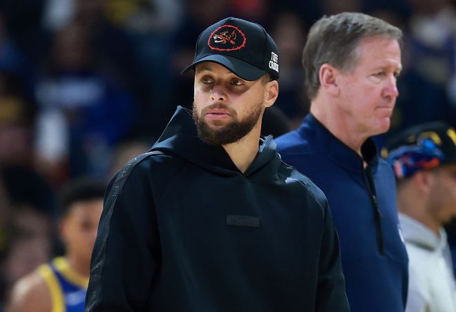 库里右膝伤势恢复良好或复出时间确定 勇士季后