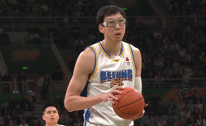 北京力克浙江迎连胜 杰曼23分助球队取关键胜利