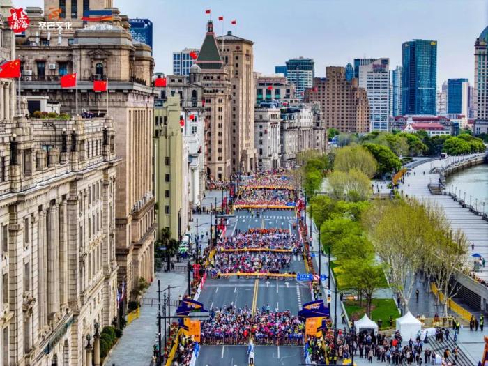 轮滑与路跑双轨并行的半程马拉松创新办赛模式